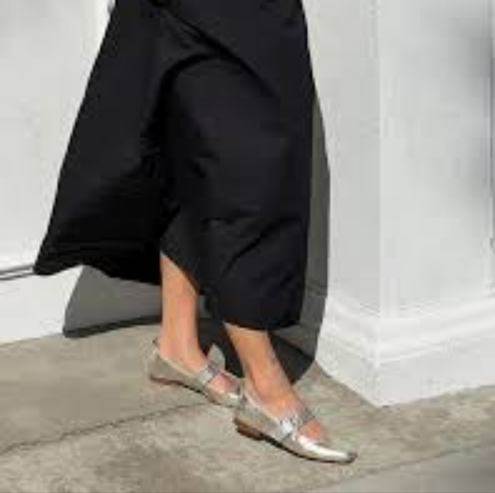 Dolce Vita | Aurora Ballet Flats | Size 8